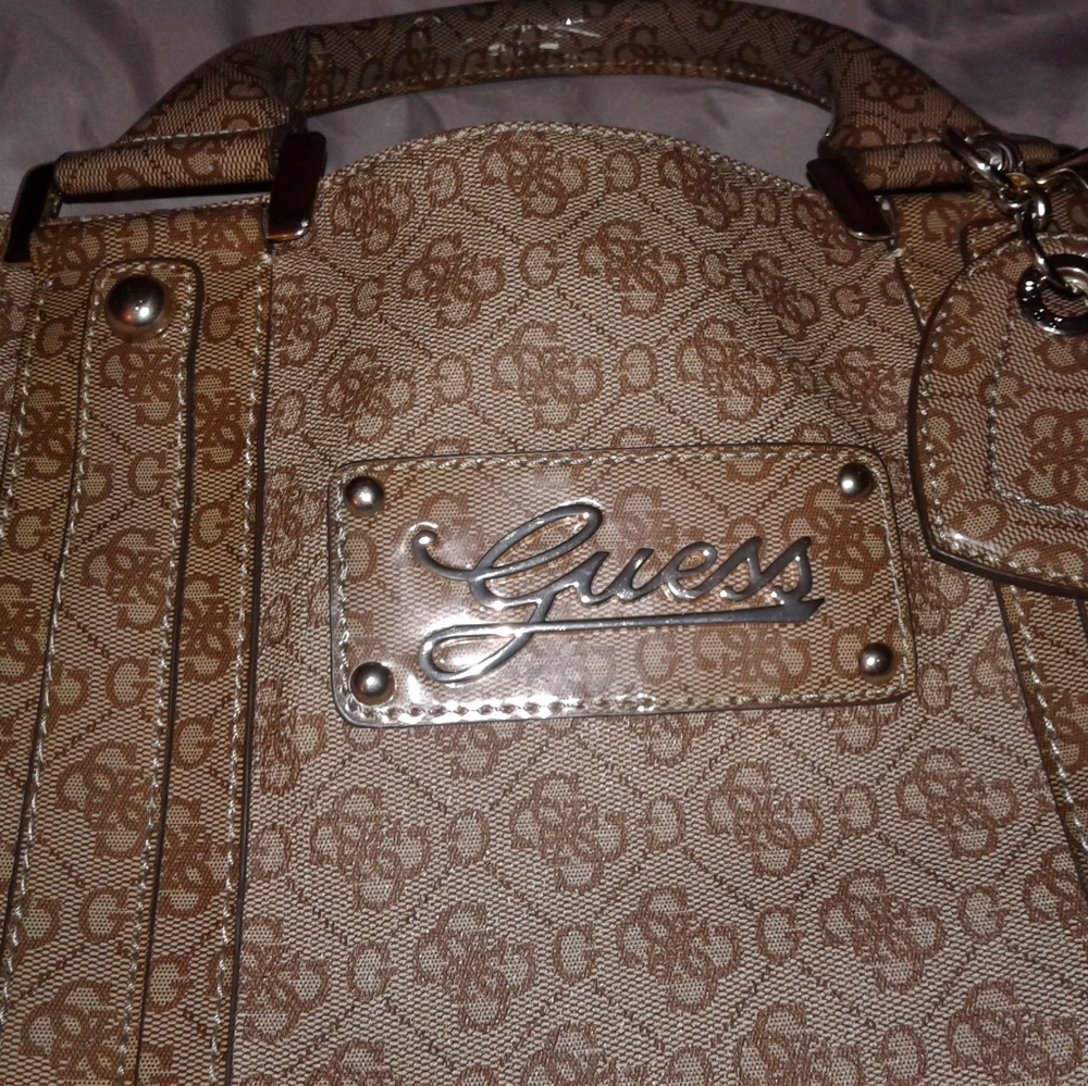 Handbag - Picture 3 of 7